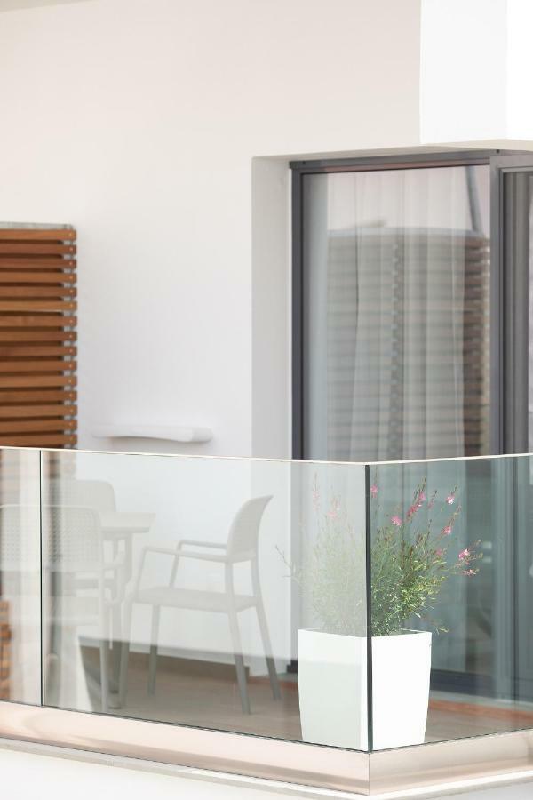 Sole Apartment *